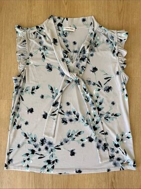Calvin Klein Watercolor Floral Sleeveless Blouse in Light Blue Women’s Large
